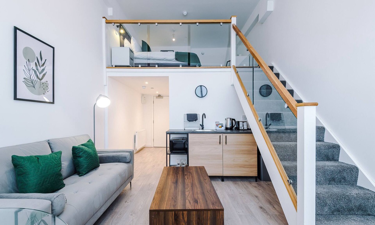 Bury Apartment | Silver Street | Maisonette Apartment