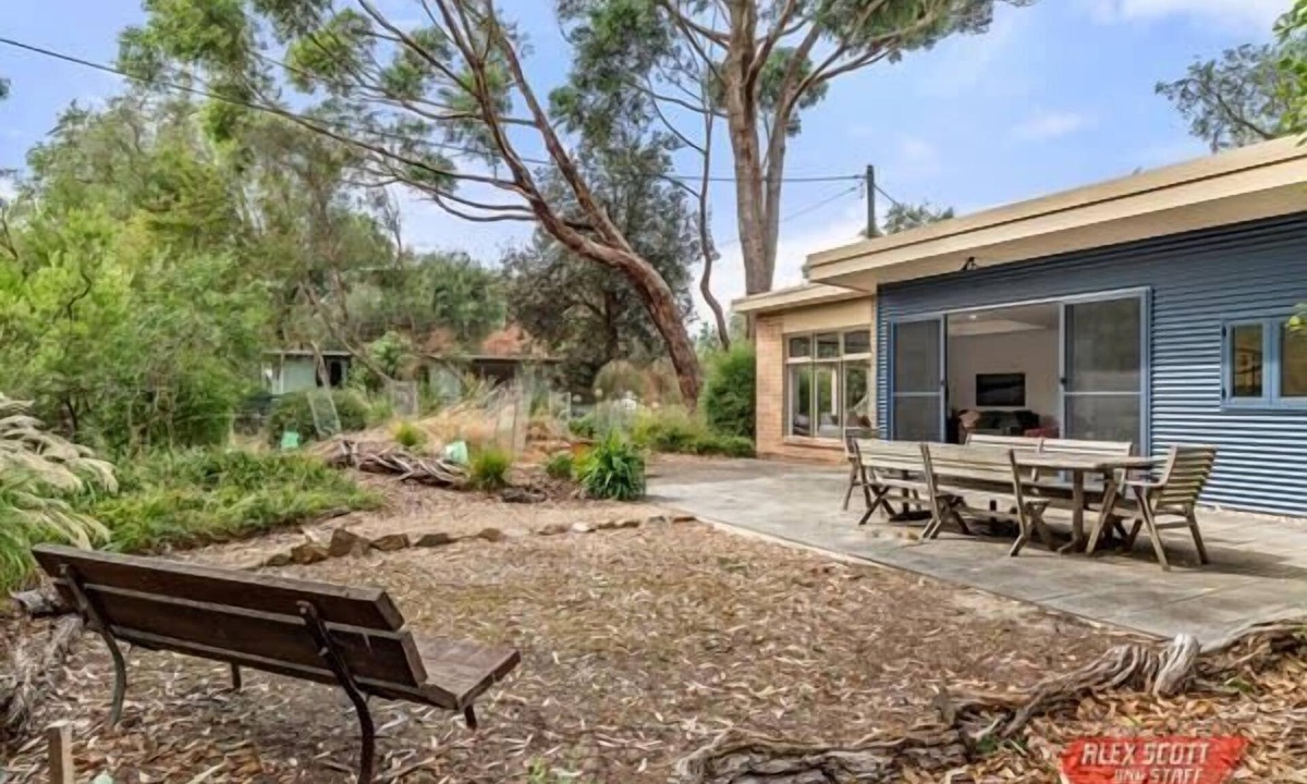 Silverleaves House | SILVERLEAVES HIDE AWAY 2- 6 GUESTS