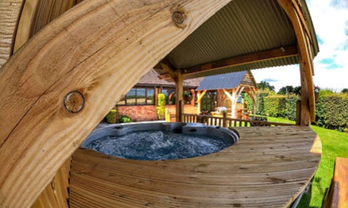 Maidwell House | Silverstar Barn