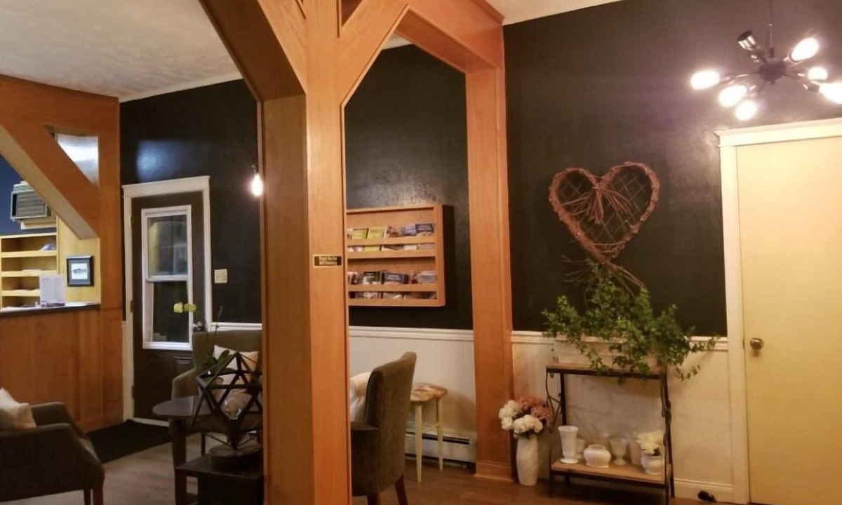 Keswick Ridge Hotel | Silverwood Inn & Suites