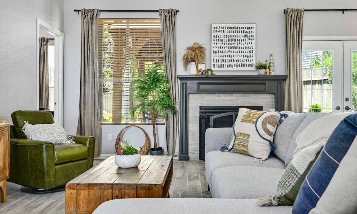Wells Branch House | `Silverwood` Pet-Friendly! Fire Pit! Near Domain!