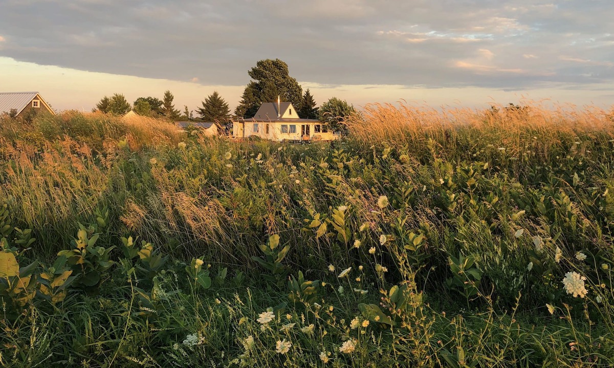 Amherstview Cottage | Simcoe Island retreat