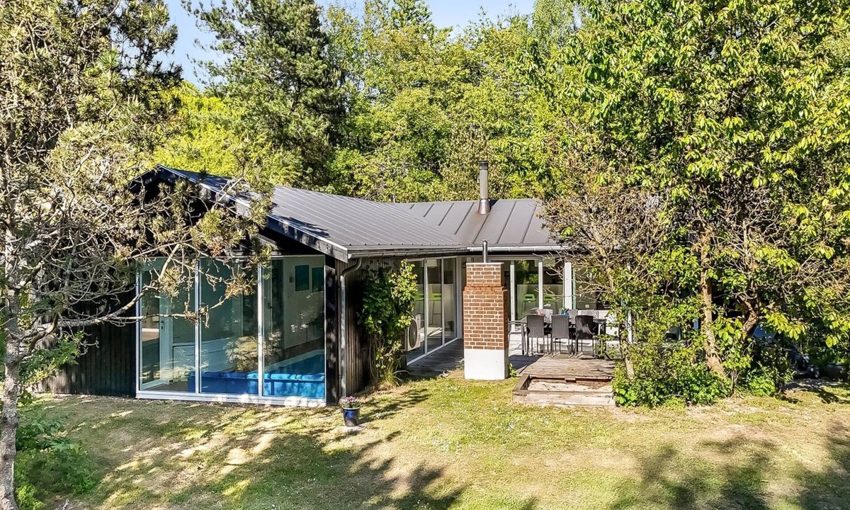 Handrup Strand House | "Simjanka" - 800m from the sea by Interhome