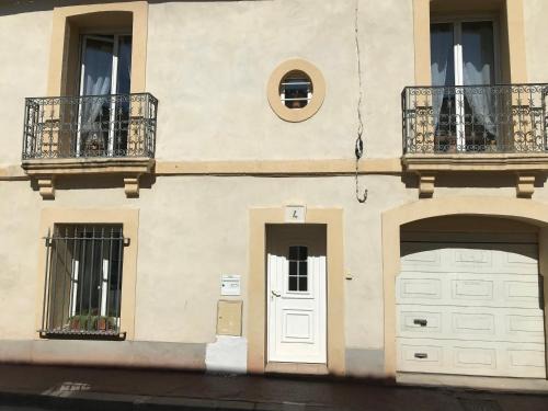 Les Beaux-Arts Bed & Breakfast | Simone's Houses