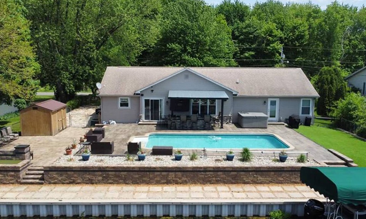 Simonton Lake House | Simonton Lake Vacation Rental