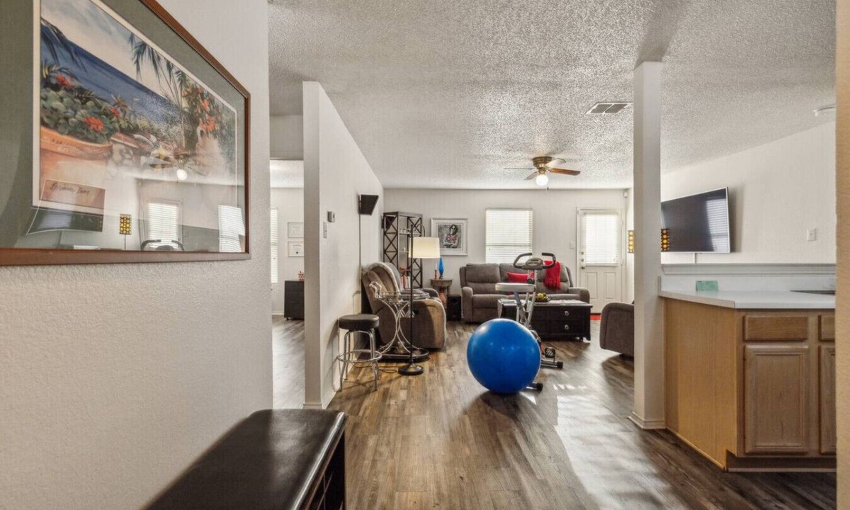 Mesquite House | Simple and Sweet 3 Bed 2 Bath