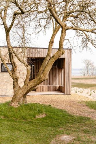 Ebberup House | Simple Lifestyle And Starry Sky On Helnæs