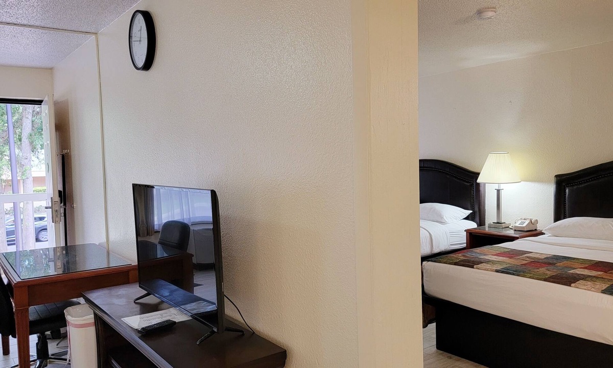Palmetto Dunes Hotel | Simple Rewards Inn