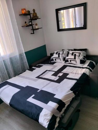 Dreux Apartment | Simplicité, efficacité, convivialité !