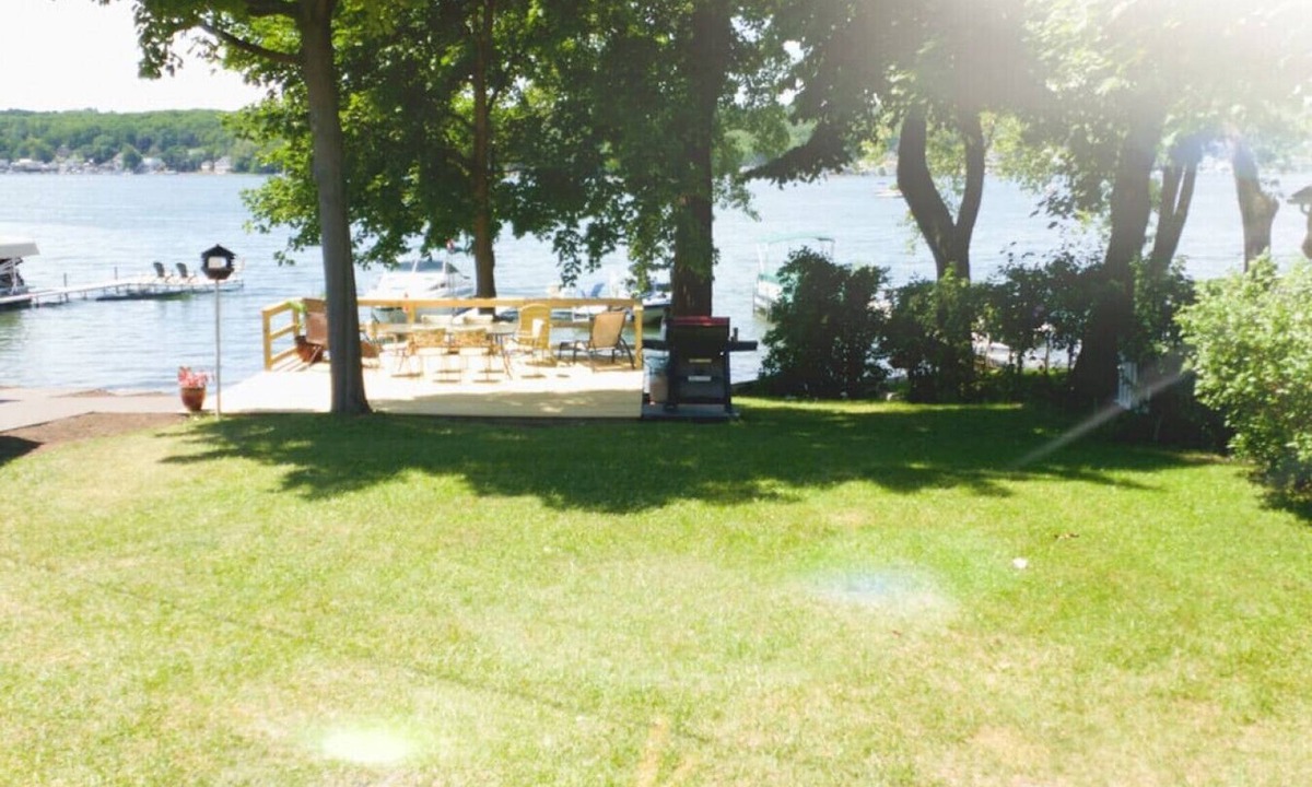 Livonia Cottage | Simply Serenity of Conesus Lake.