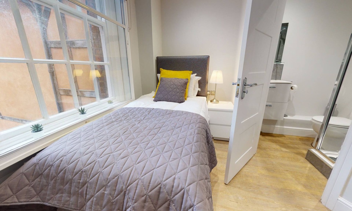 Coventry City Centre Apartment | Single person studio