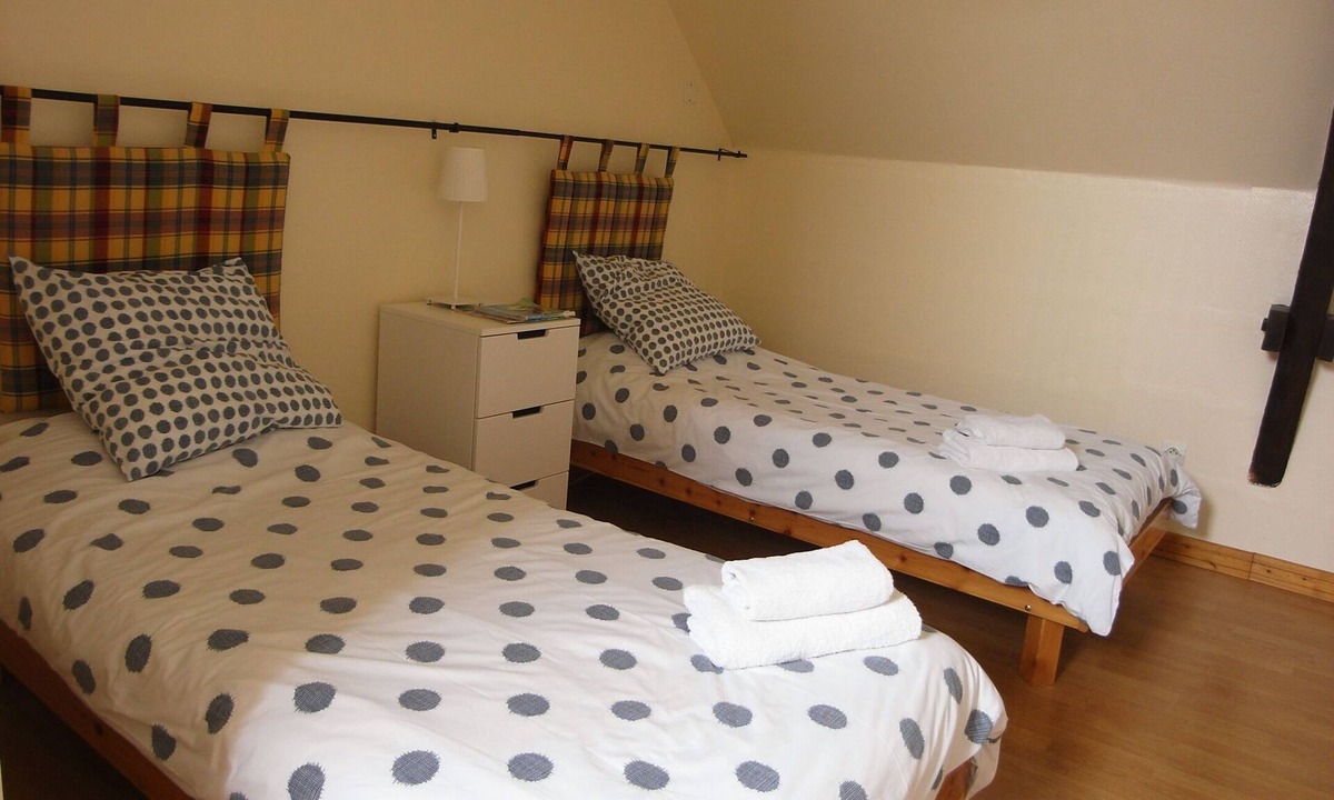 Les Champs-Geraux House | Single room-Standard-Private Bathroom-No view