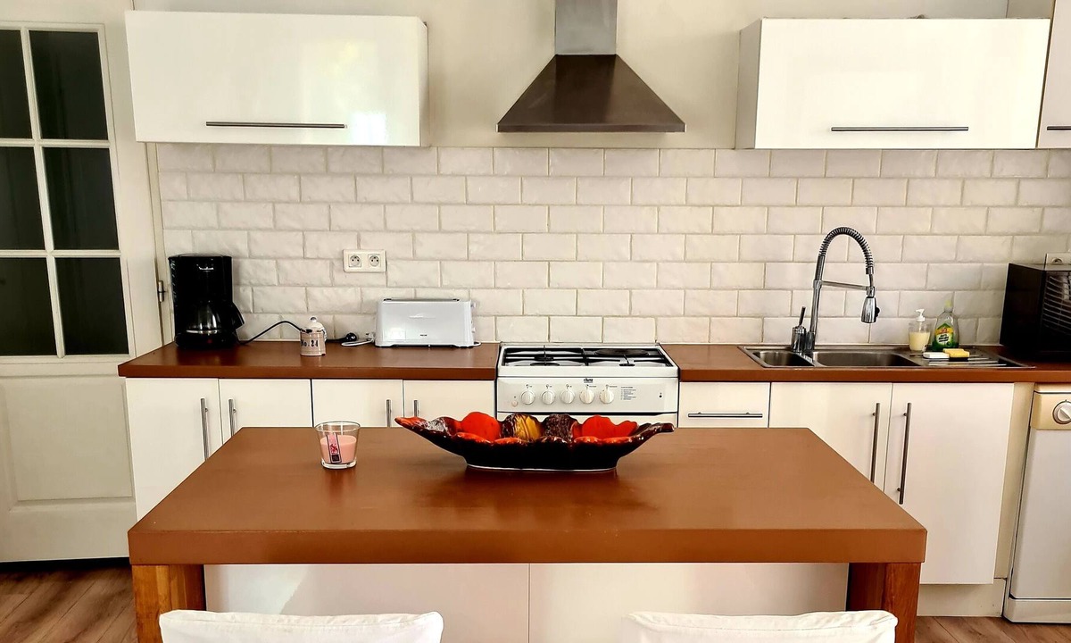 La Peyrade House | Single storey house