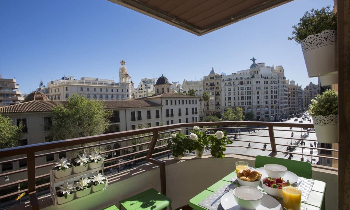 La Roqueta Apartment | SingularStays Xativa Terrace II