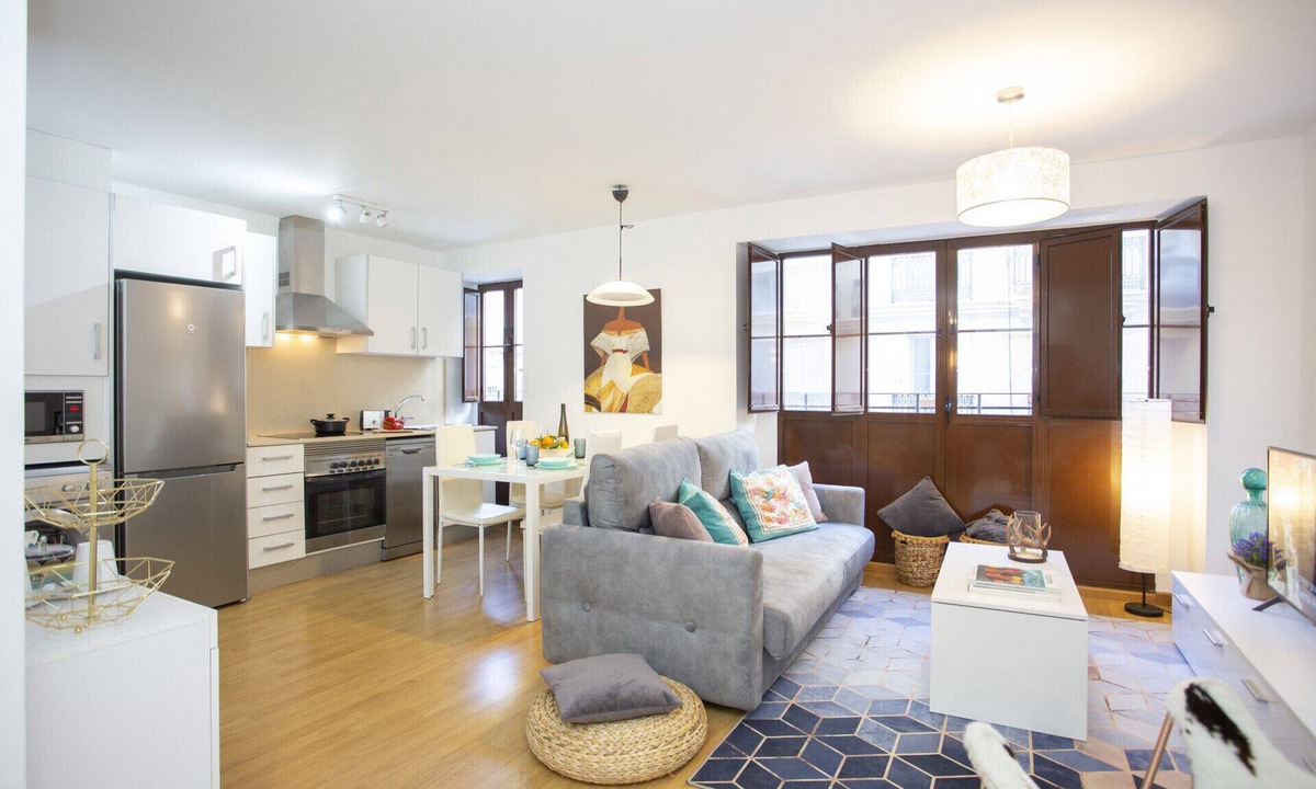 La Roqueta Apartment | SingularStays Valencia Center II