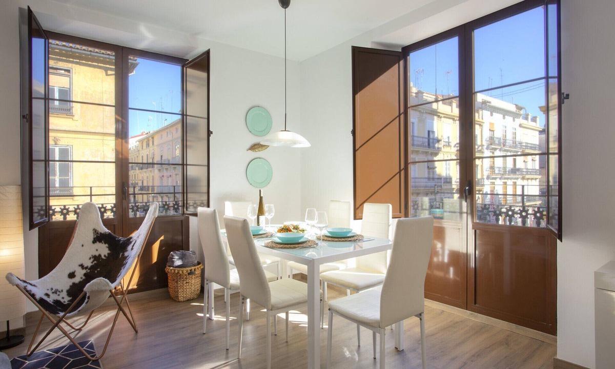 La Roqueta Apartment | SingularStays Valencia Center III