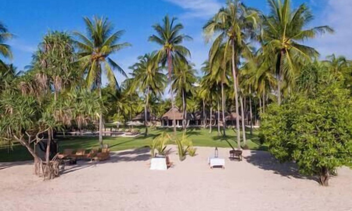 Sigar Penjalin Villa | Sira Beach House by Elite Havens