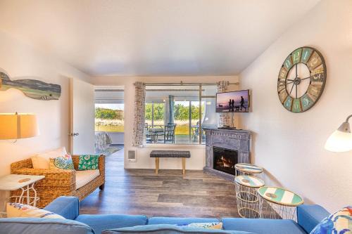 Ocean Shores House | Siren's Song Condo