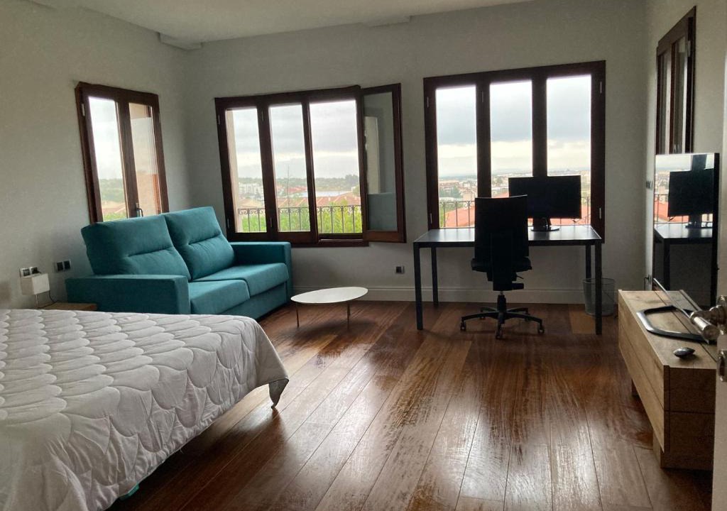 La Senia Bed & Breakfast | Sis Pobles Bed&Breakfast