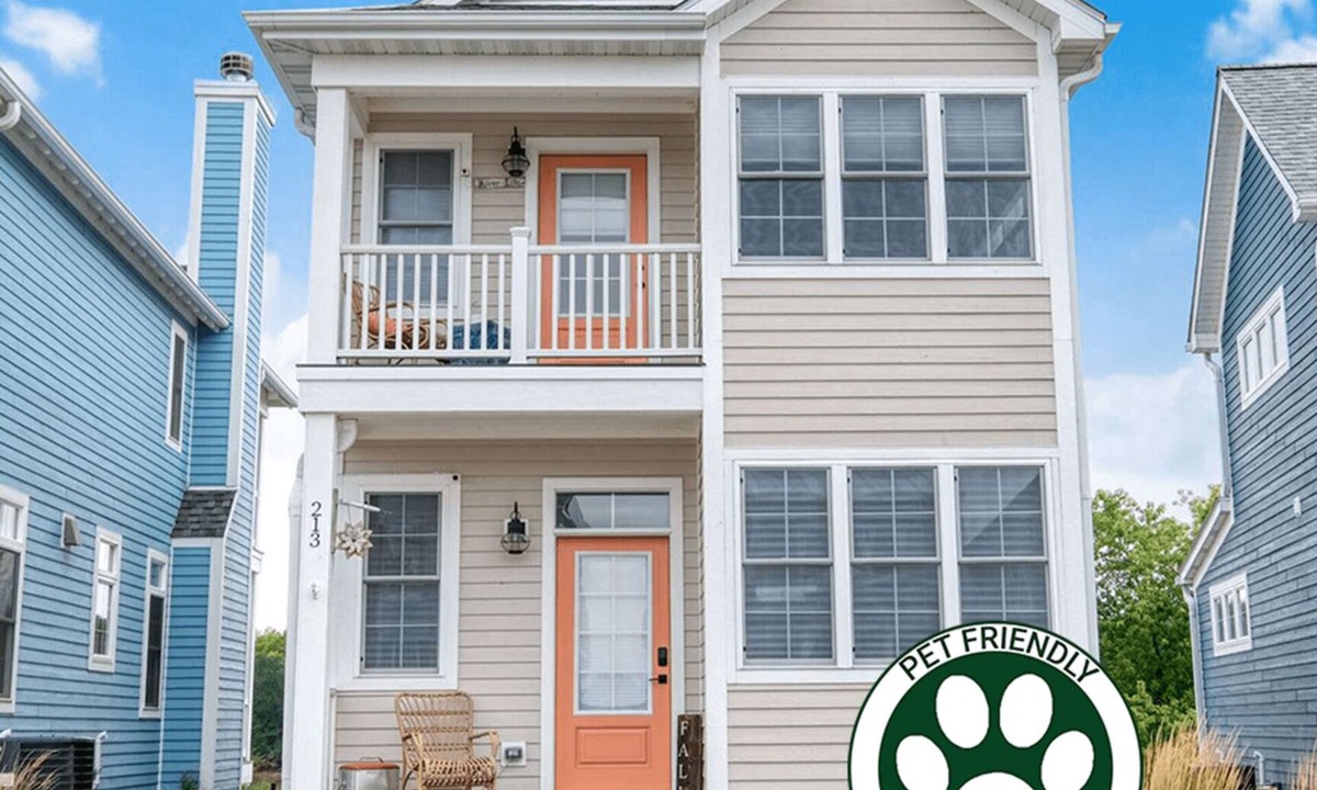 Ottawa House | Sit, Stay, Relax | Welcome to Serendipity