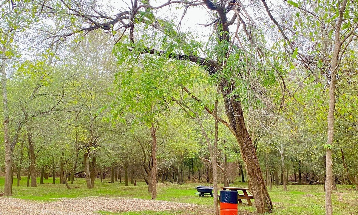 Smithville RV Rental | Site 3 Private camp power @ site w/Hot Showers & Potty In Community Bathhouse