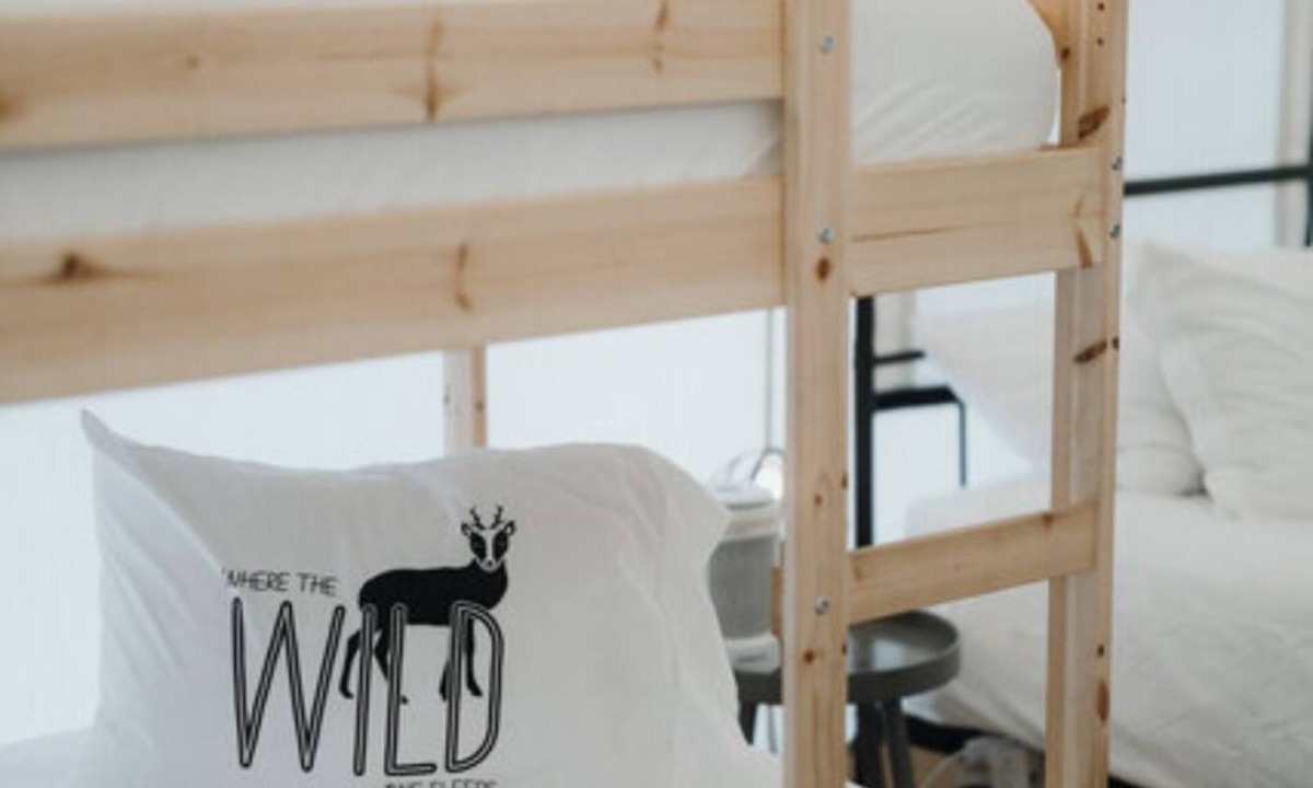 Brownsboro RV Rental | Site #42 Deluxe Safari