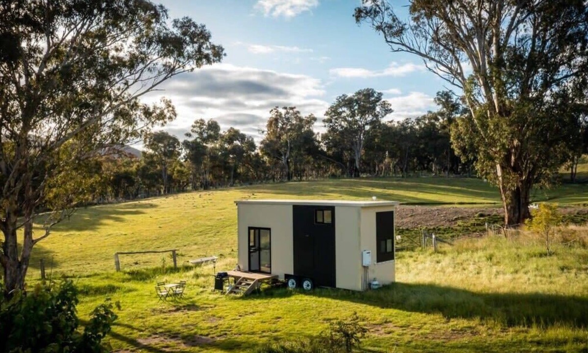 Windeyer House | Sithuri Tiny House by Tiny Away