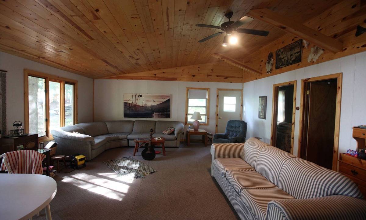 Pine River Cabin | Sittin' on dock on the bay'