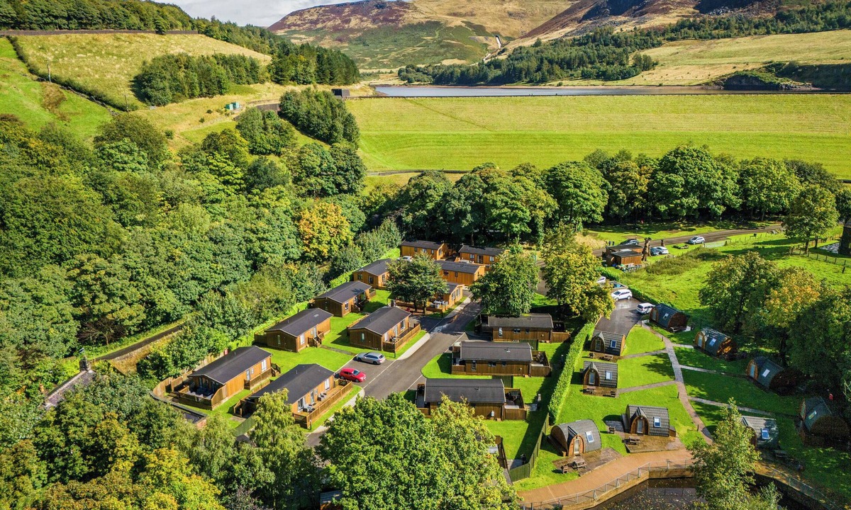 Saddleworth Cottage | Six Berth pet Free Lodges