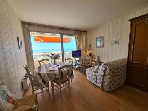 Saint-Jean-de-Monts Apartment | SJ760-084 - Appart studio cabine 4 couchages - SAINT JEAN DE MONTS