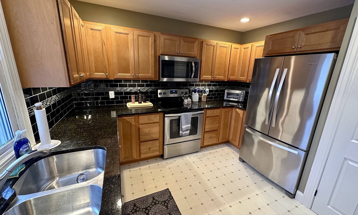 Mottville House | Skaneateles Getaway