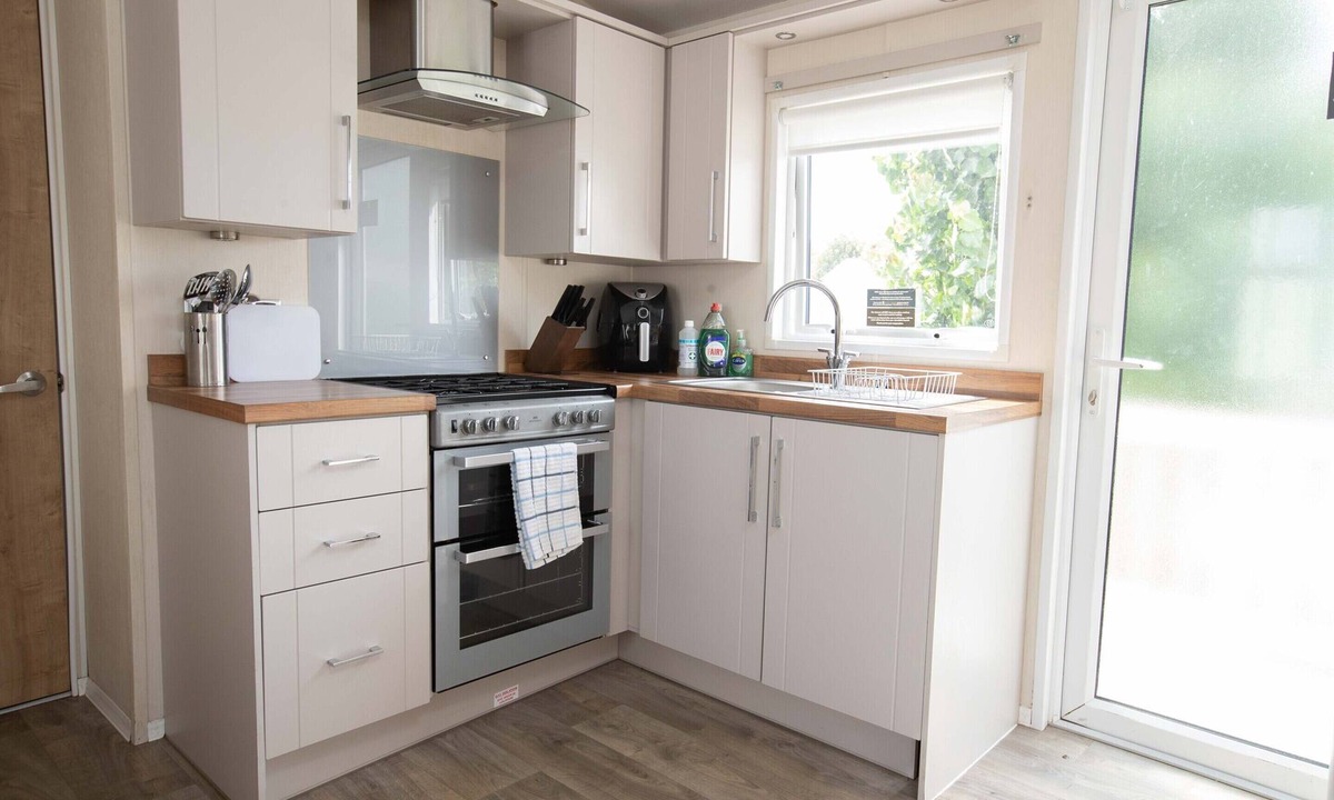 Chapel Saint Leonards Cabin | Skegness Holidays