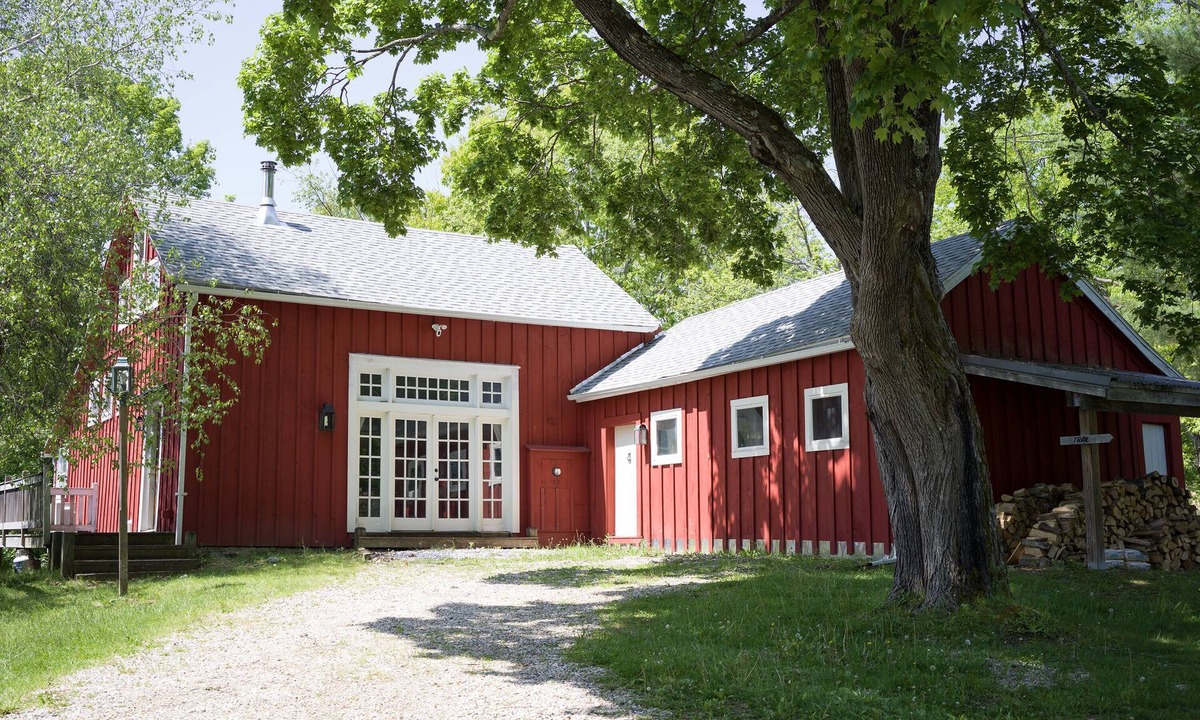 Cheshire House | Ski at 19th c. Barn in the Berkshires