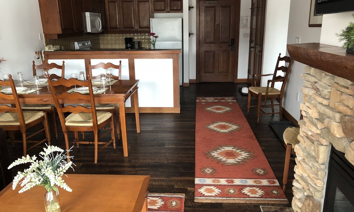 Salt Lake Mountain Resorts Condo | Ski in/out Premium Solitude Powderhorn Lodge 1BR