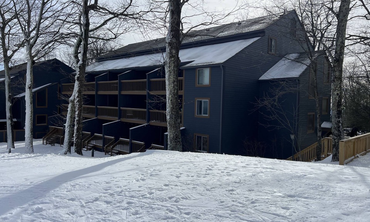 Nellysford Condo | Ski-In/Ski-Out Comfy Condo