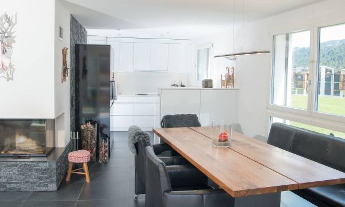 Parpan Apartment | Ski in-Ski out Ferienwohnung Heimberg in Parpan- Lenzerheide by Interhome