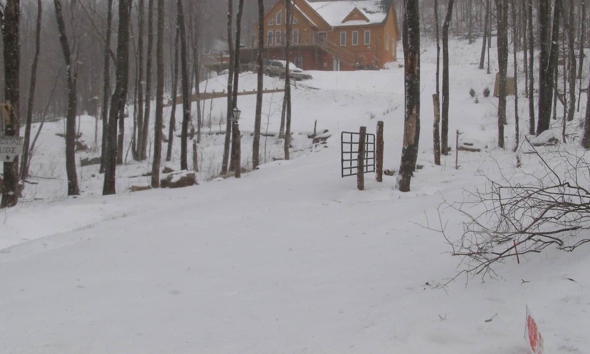 Edray House | Ski Season Is Here!