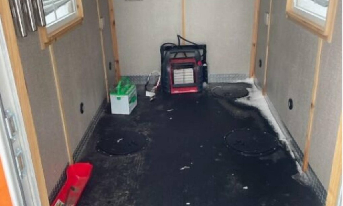 Isle House | Skid House 5