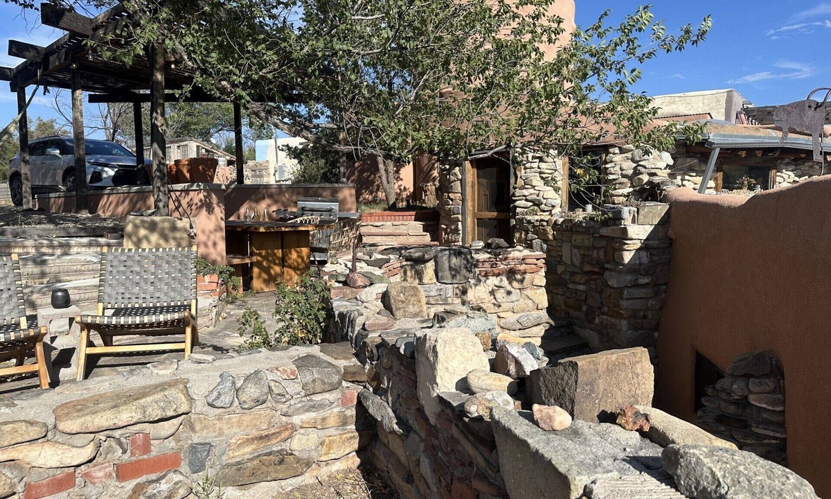 Cerrillos Apartment | Skier's Hideaway in Los Cerrillos