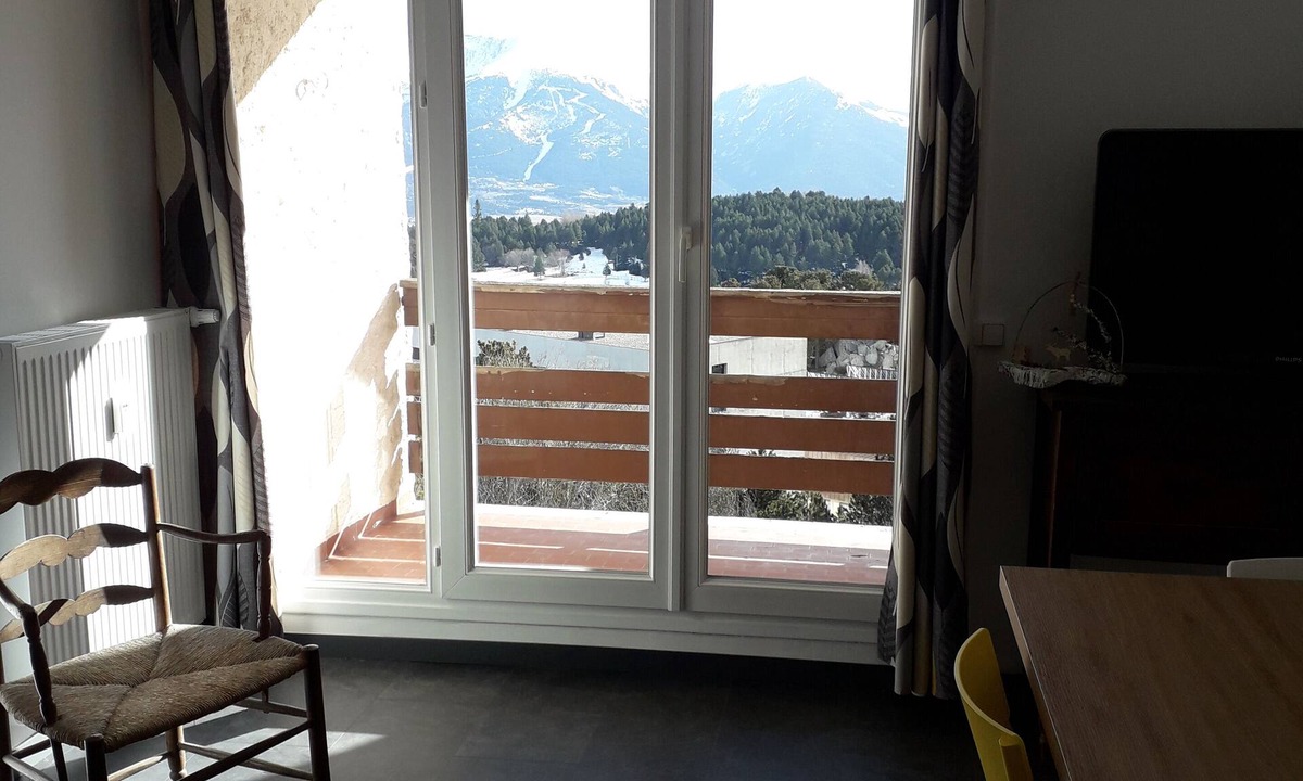 Font-Romeu-Odeillo-Via Apartment | Skiing and hiking nearby
