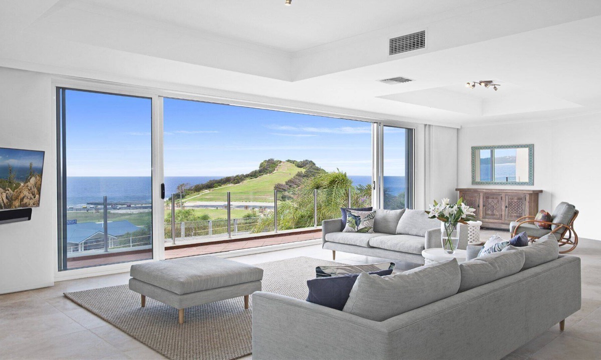 Wamberal House | Skillion Views at Terrigal