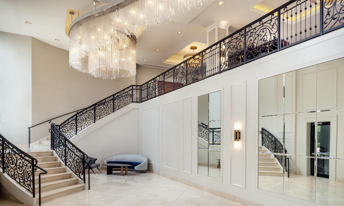 Business District Hotel | Skirvin Oklahoma City, a Hilton Hotel