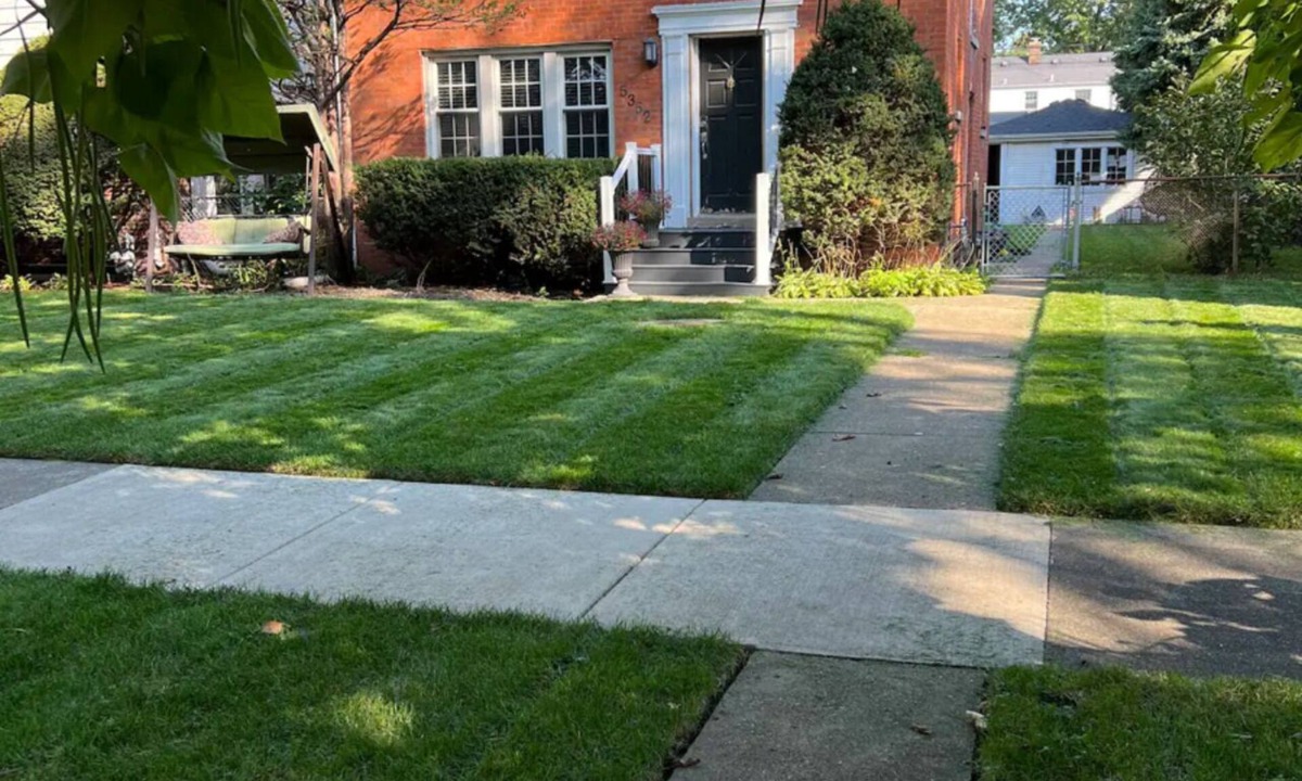 Skokie House | Skokie 9 bed 4 bedrooms house