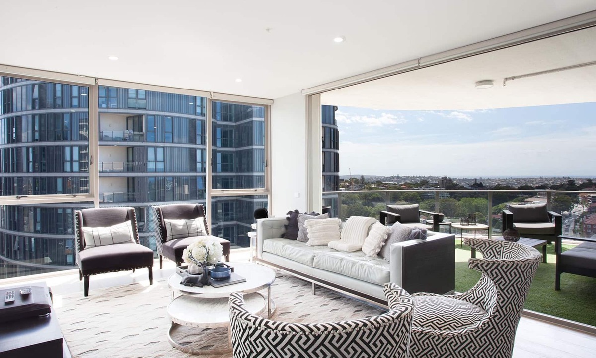 Bondi Junction Apartment | Sky High Panorama, Bondi Junction IH