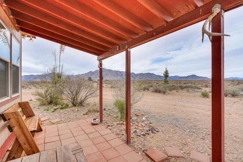 Rodeo House | Sky Islands Retreat in Rodeo w/Mountain Views!