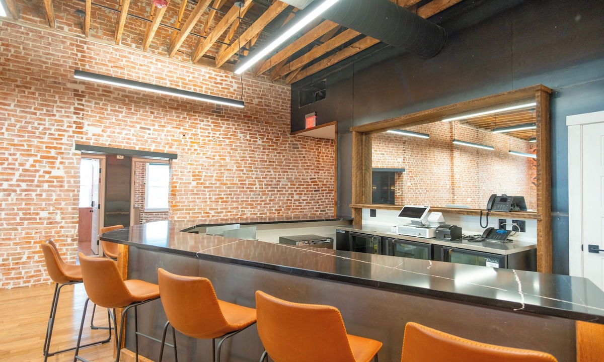 Hastings Hotel | Sky Lofts