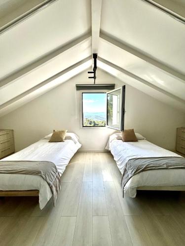 Sant Cugat del Valles Resort | Skyfall dreams