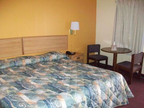 Hilander Park Hotel | Skyland Inn - Bristol