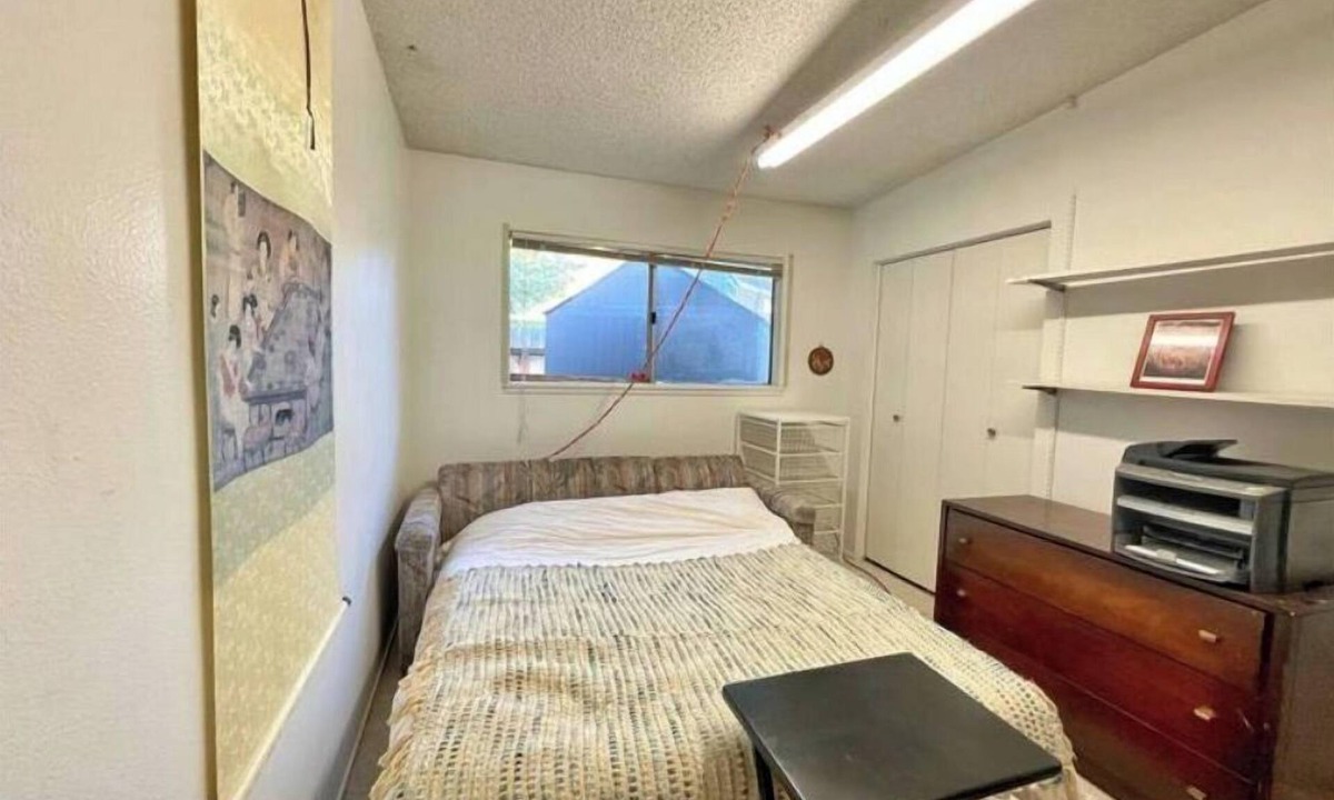 Arden-Arcade House | Skylight/Indoor Gardens, near River/Bike/Tennis