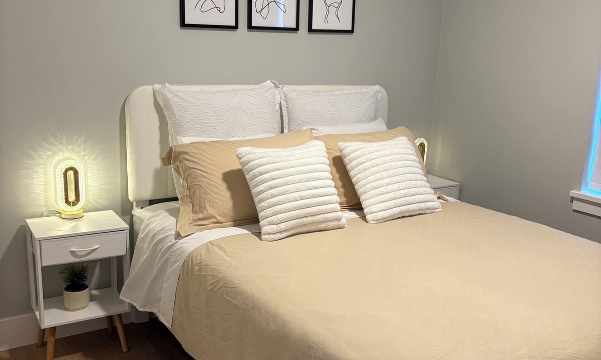 Dieppe Apartment | Skyline Executive Apartment in Dieppe